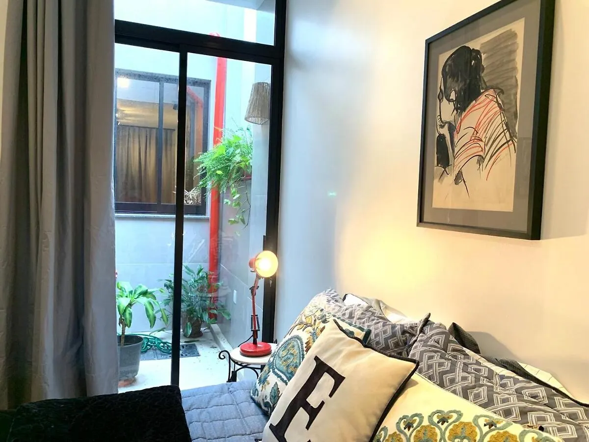 Vila Casa Linda, Otima Localizacao, 2 Vagas De Garagem Partenon 0*,