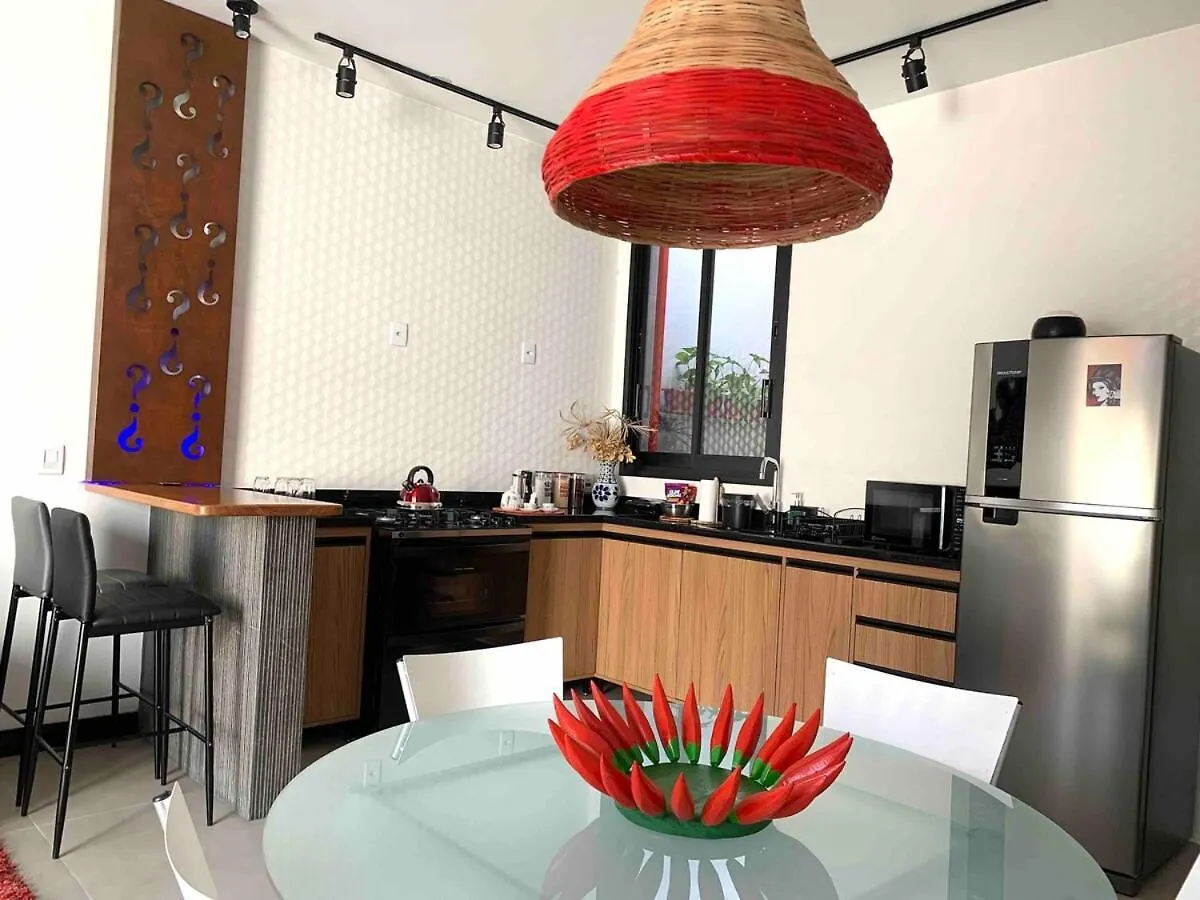 Casa Linda, Otima Localizacao, 2 Vagas De Garagem Villa Partenon