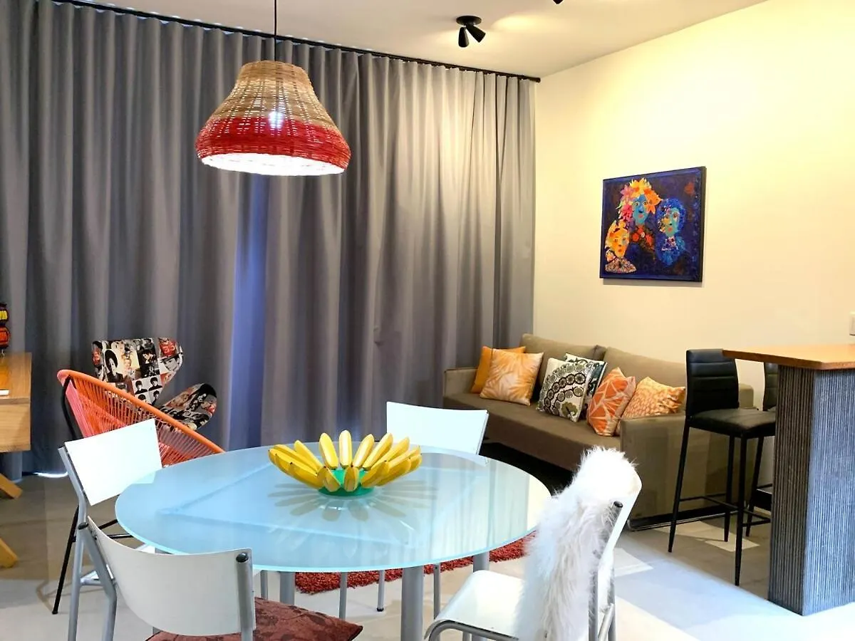 Holiday home Casa Linda, Otima Localizacao, 2 Vagas De Garagem Villa Partenon